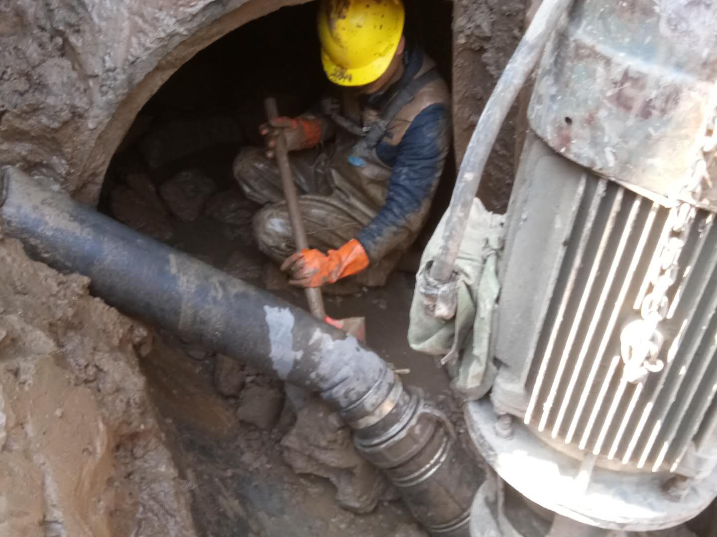 向阳街道管道清淤